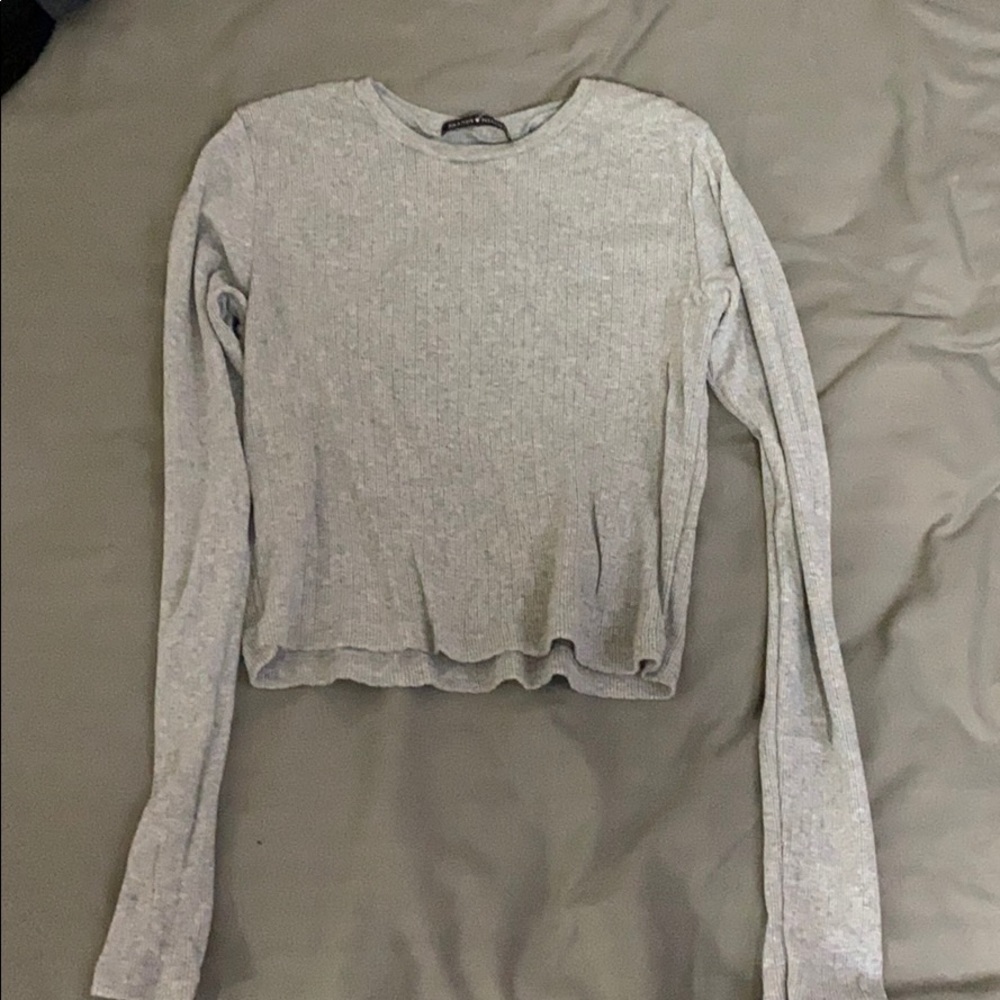 Brandy melville long sleeves